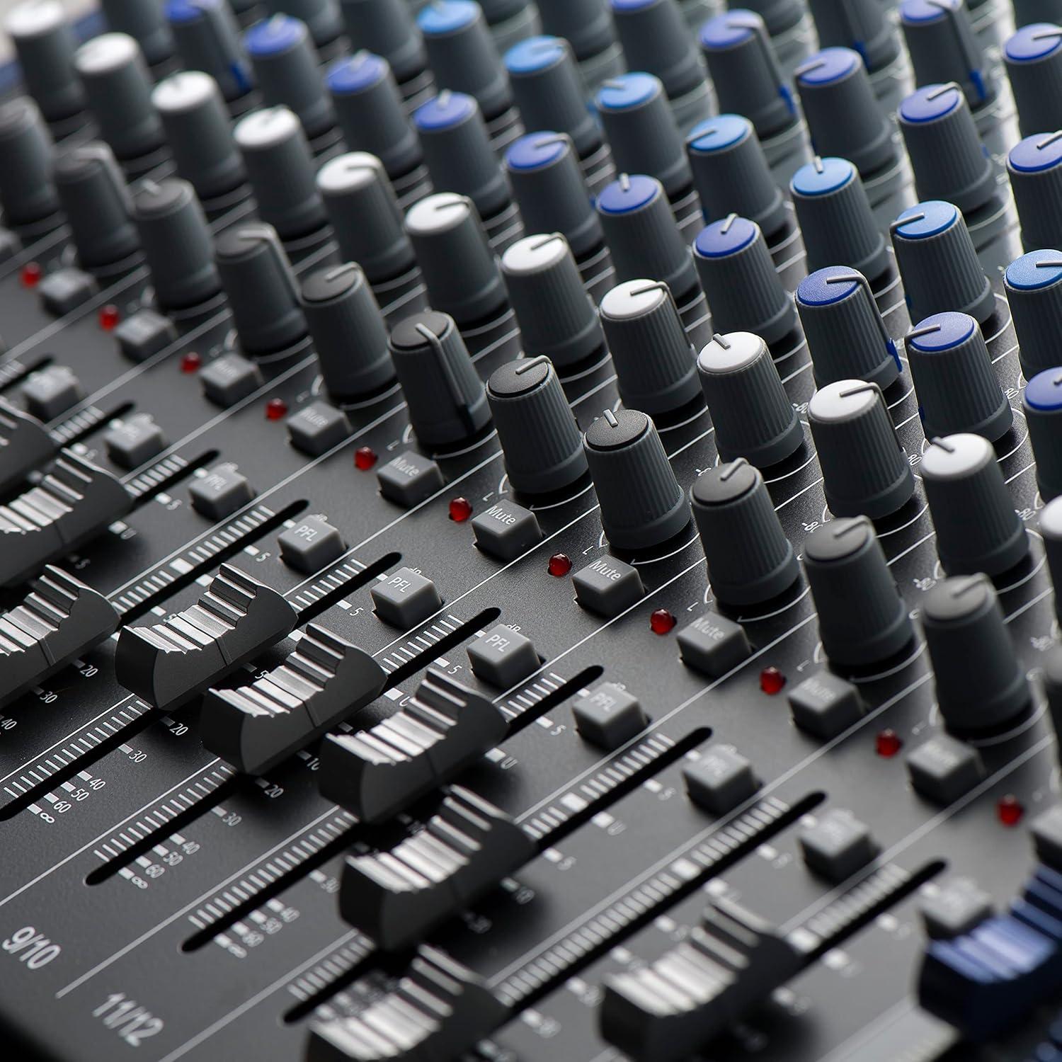 imagePreSonus StudioLive AR8c Analog Mixer with Studio One Pro Software18Channel